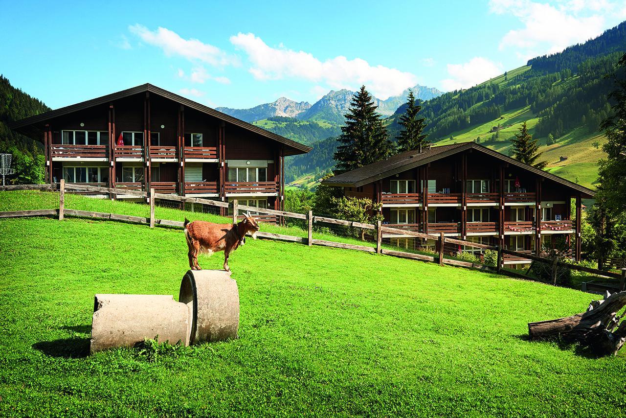 Reka-Feriendorf Lenk Hotel Exterior photo